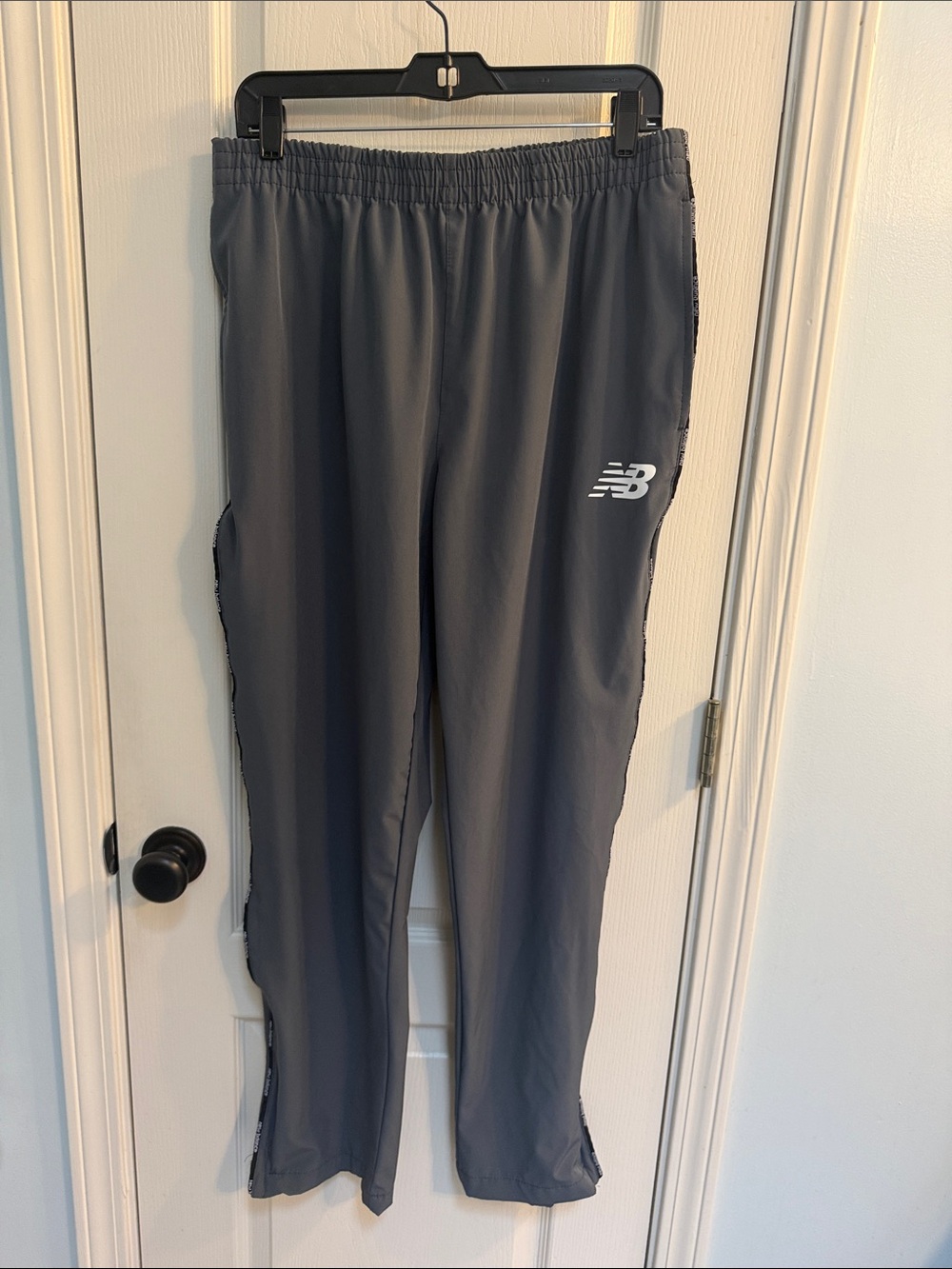 New Balance Gray Men's Athletic Joggers